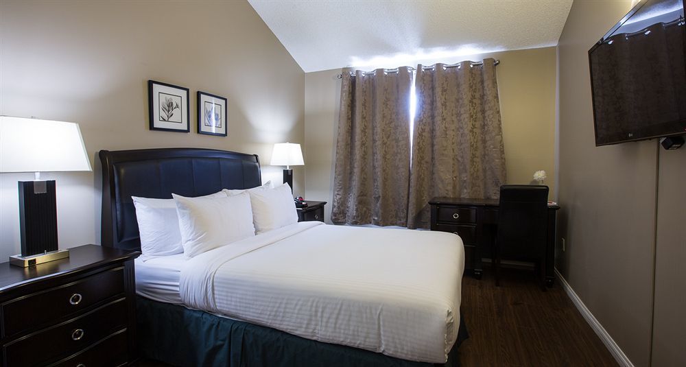 Capital Suites Yellowknife Exterior photo